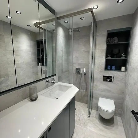 New, Exclusiv, Modern 2 Bedroom In Sentrum With Garage