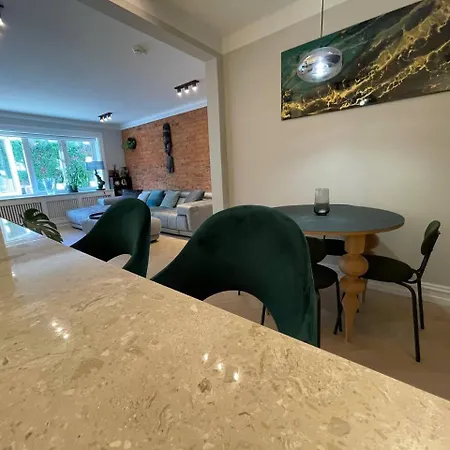 New, Exclusiv, Modern 2 Bedroom In Sentrum With Garage Διαμέρισμα